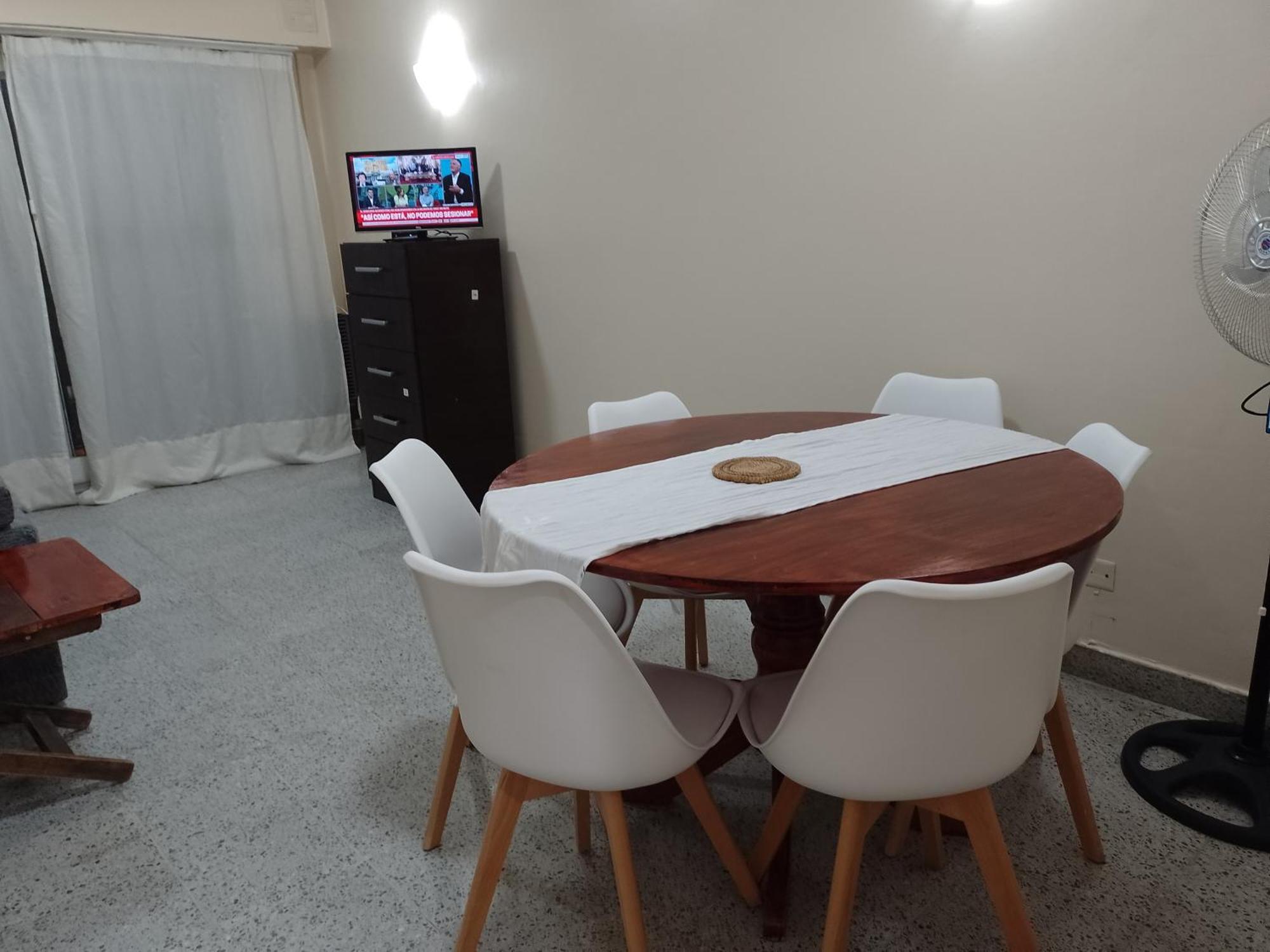 Departamento Luro 2582 Zona Centro